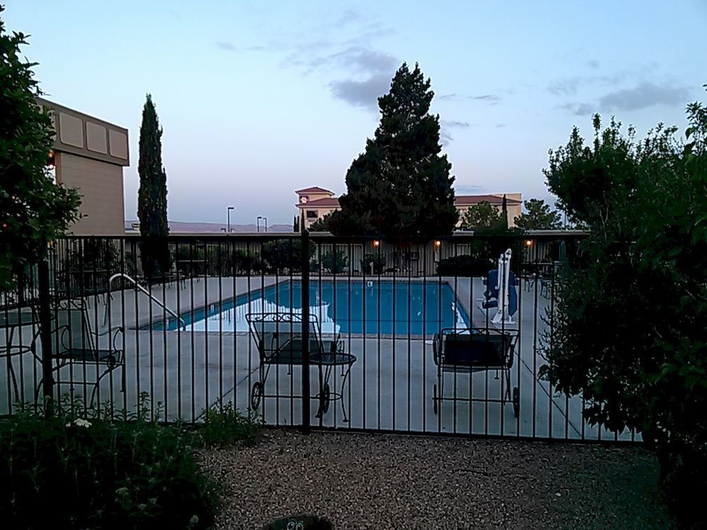 Lake Powell Canyon Inn Пейдж Екстериор снимка