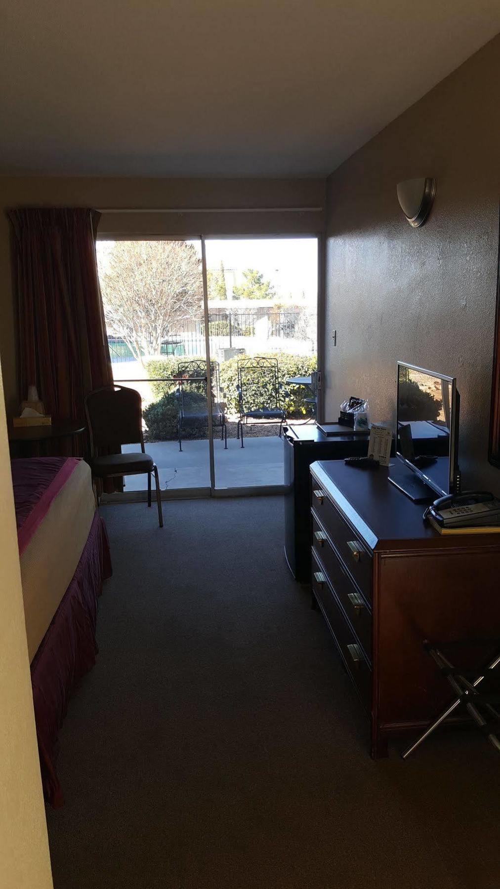Lake Powell Canyon Inn Пейдж Екстериор снимка